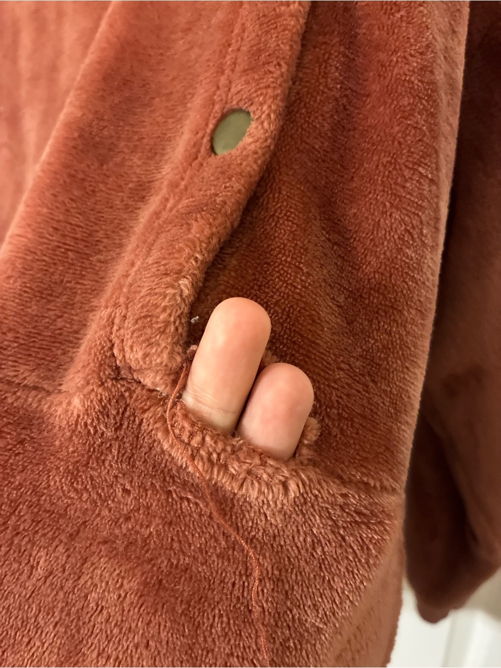*NURSING* Latched Mama Women's Plush Crewneck Nursing Sweater in Rust Red - Picture 6 of 8